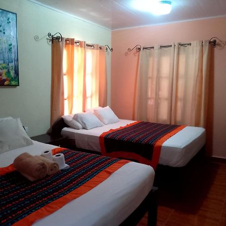 Hotel El Almendro Copán 외부 사진