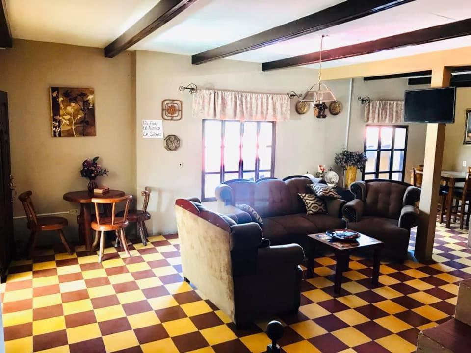 Hotel El Almendro Copán 외부 사진